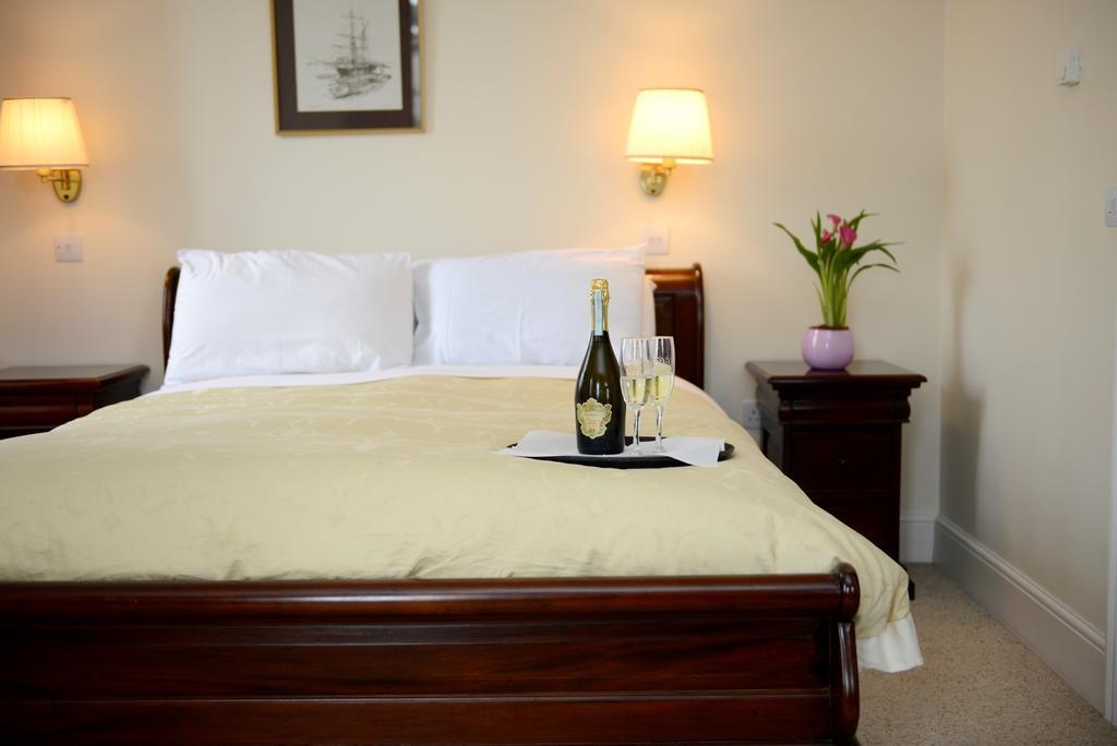 Hotel Ashbrook Arms Townhouse And Restaurant Durrow Esterno foto